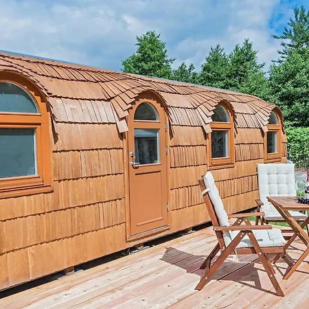 Tinyhouse 3 Nyaraló *