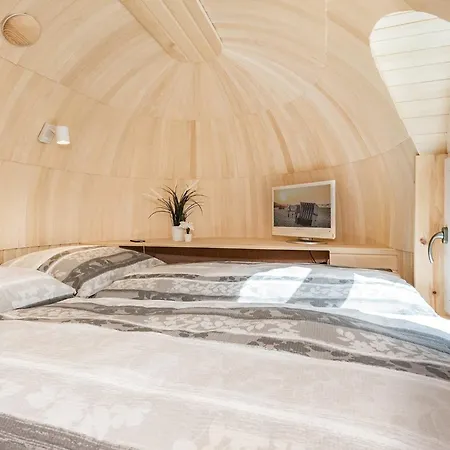 Tinyhouse 3 Nyaraló